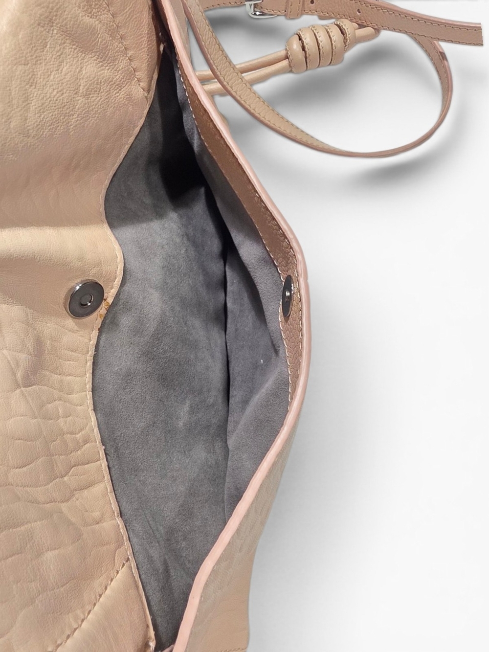 Vince Camuto Blush Pink Pebbled Leather Envelope Crossbody EXCELLENT Condition. - Picture 11 of 12